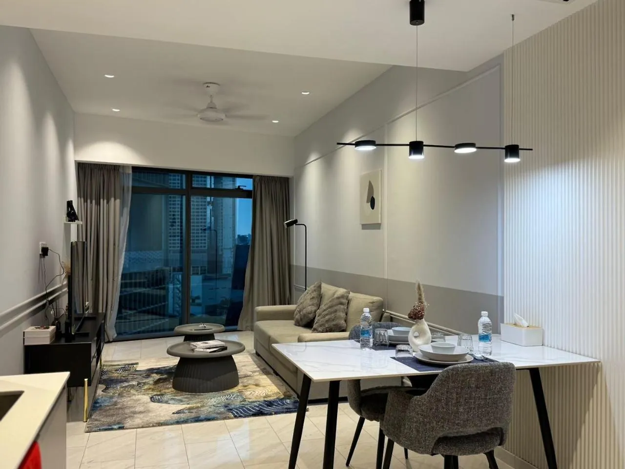 Eaton Residence By Tr Suites Kuala Lumpur