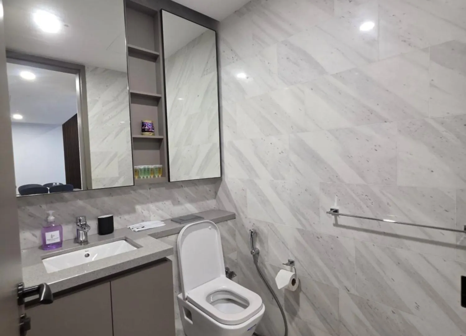 Eaton Residence By Tr Suites Kuala Lumpur